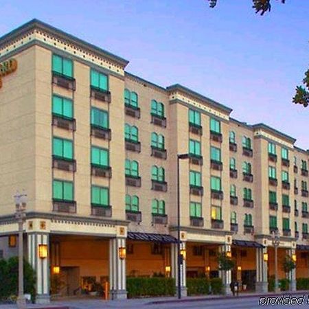 Courtyard By Marriott Los Angeles Pasadena Old Town Exterior photo