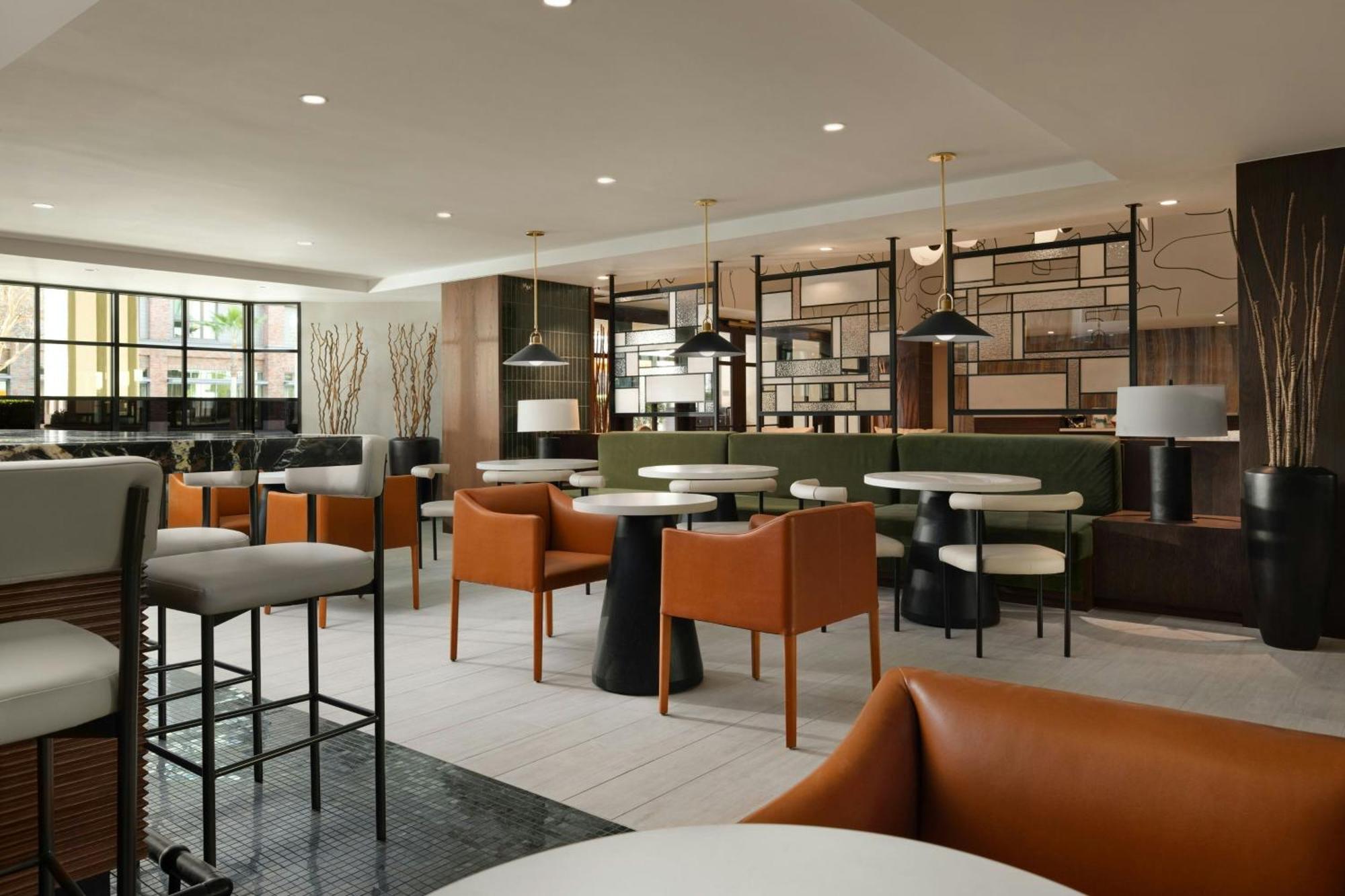 Courtyard By Marriott Los Angeles Pasadena Old Town Exterior photo