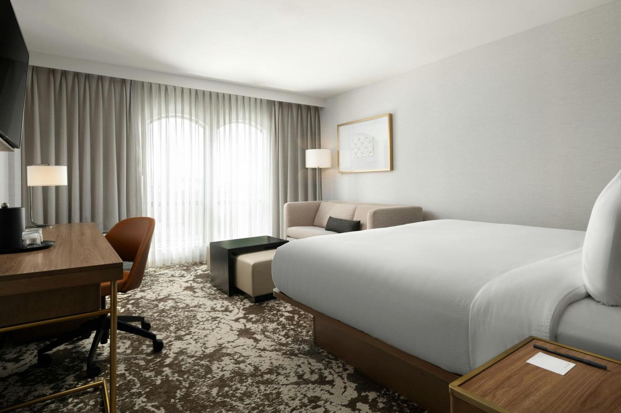 Courtyard By Marriott Los Angeles Pasadena Old Town Exterior photo